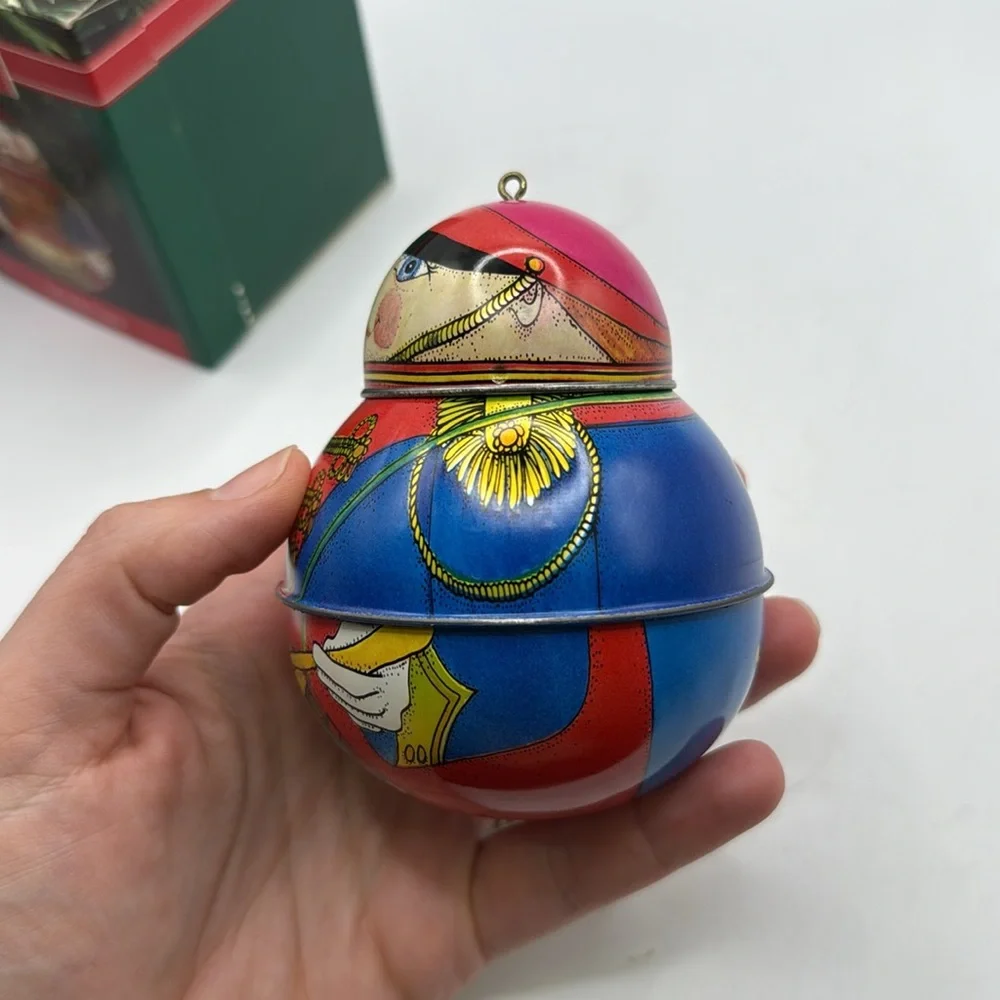 Vintage Hallmark Jolly Wolly Soldier Keepsake Christmas Ornament Tin Container